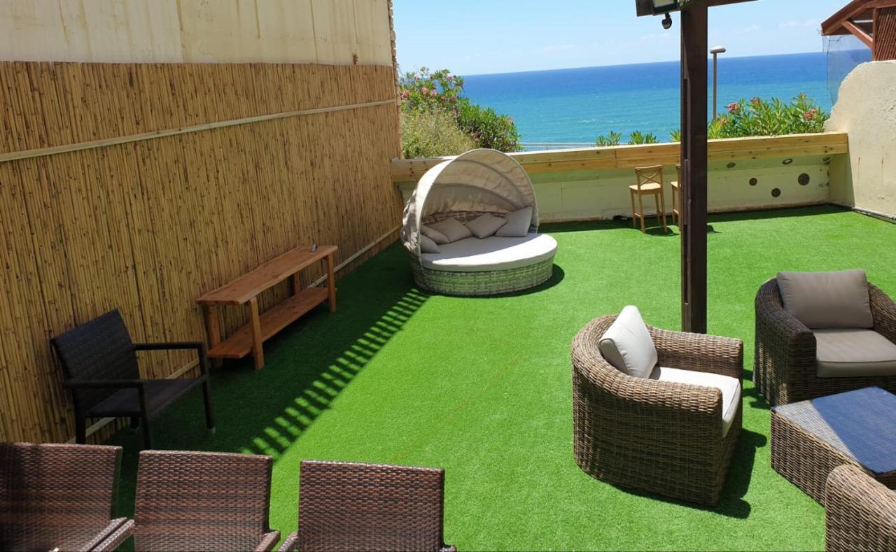Magic On The Sea-Suites With A Private Jacuzzi And A Private Sea View เนทันยา ภายนอก รูปภาพ