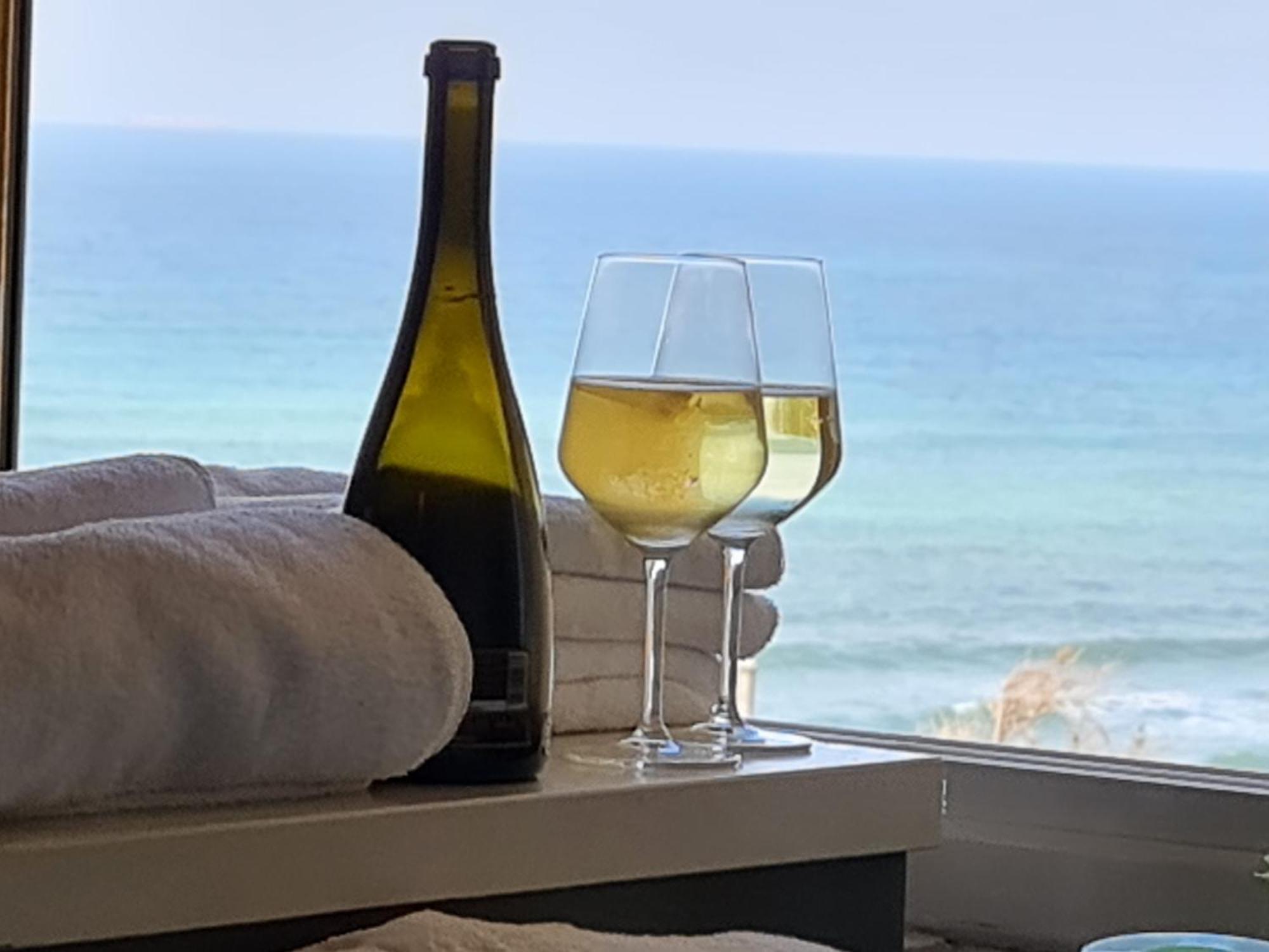 Magic On The Sea-Suites With A Private Jacuzzi And A Private Sea View เนทันยา ห้อง รูปภาพ
